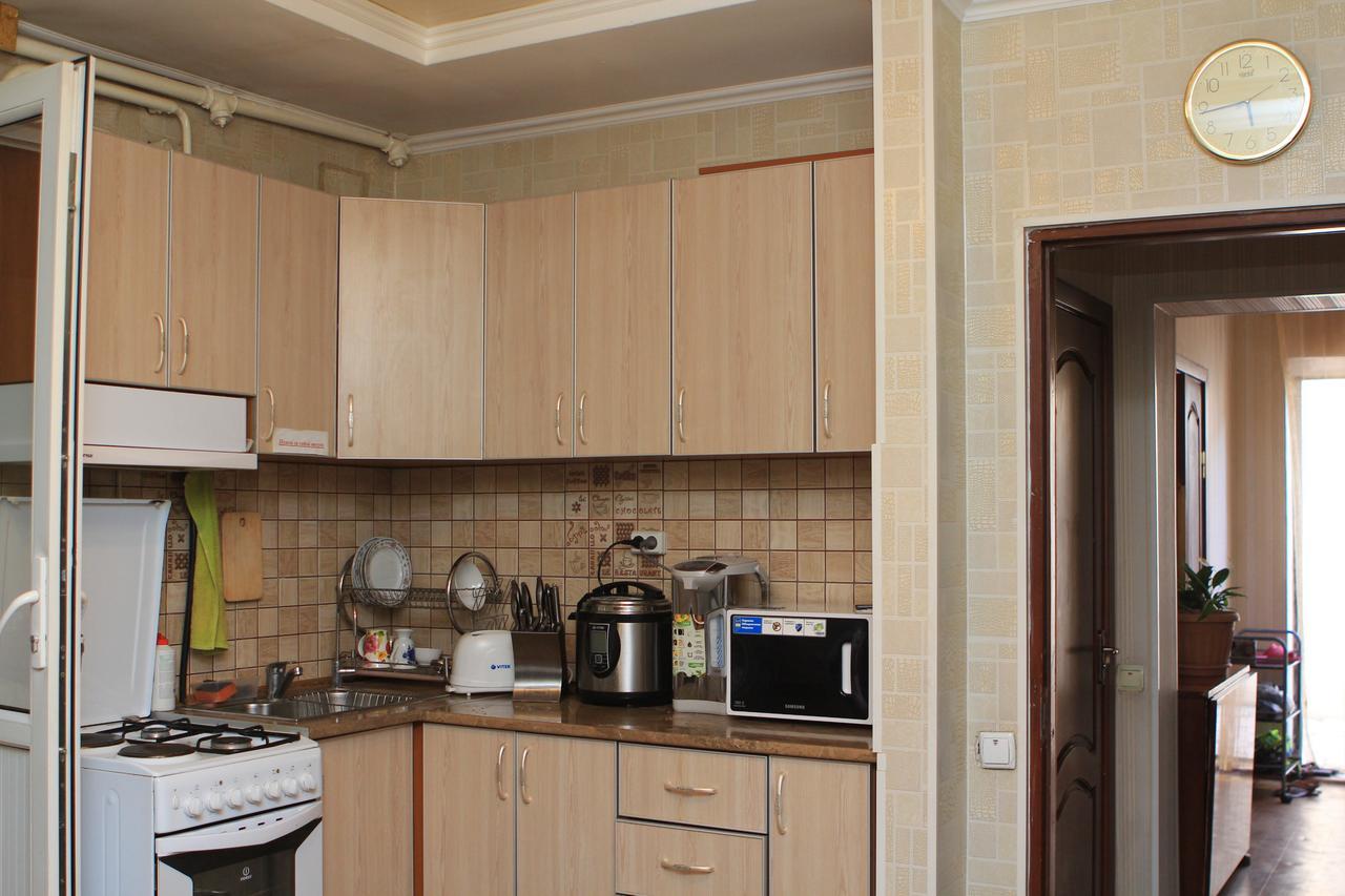 بيشكيك Holiday Hostel House المظهر الخارجي الصورة